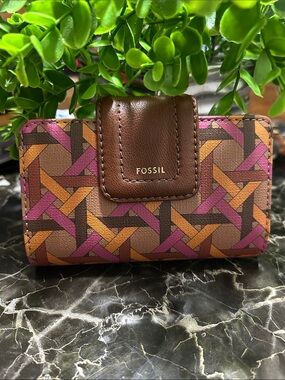 Fossil Brown Wallet with Pink & Orange Geometric Pattern